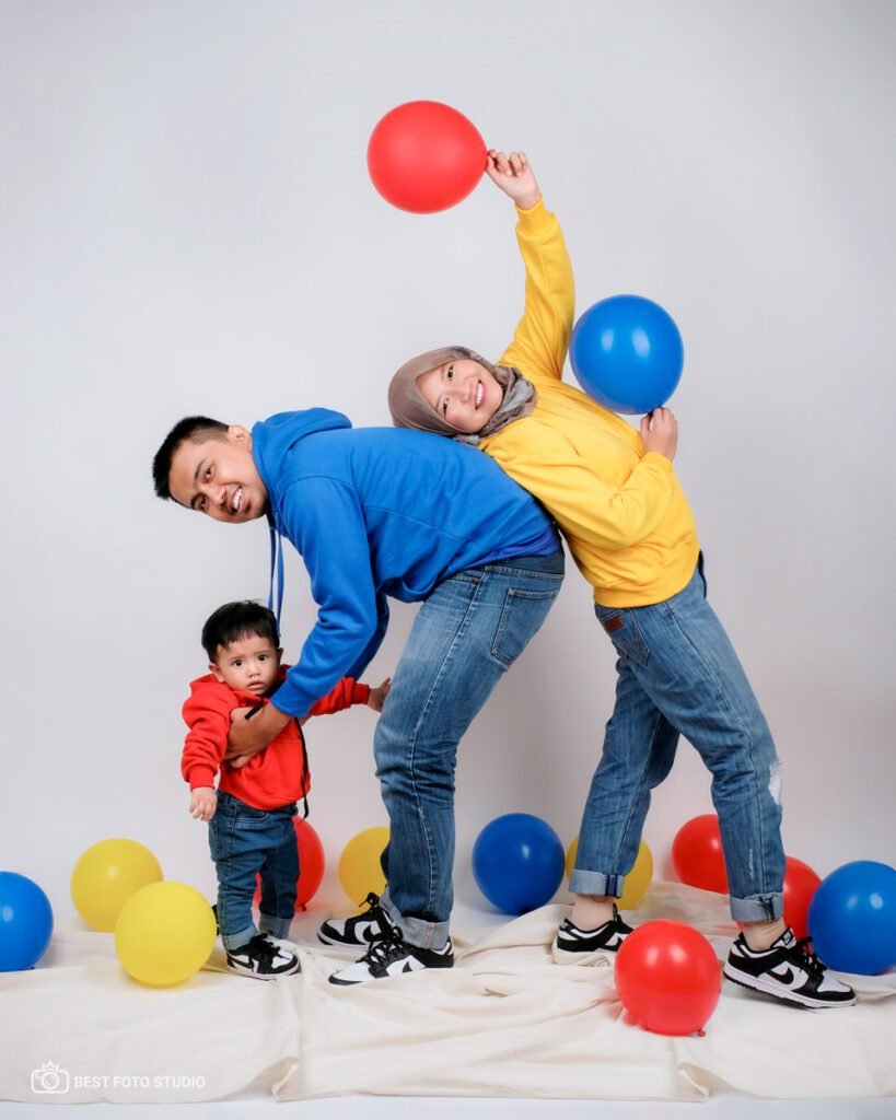 family happy tema warna cerah 54.jpg