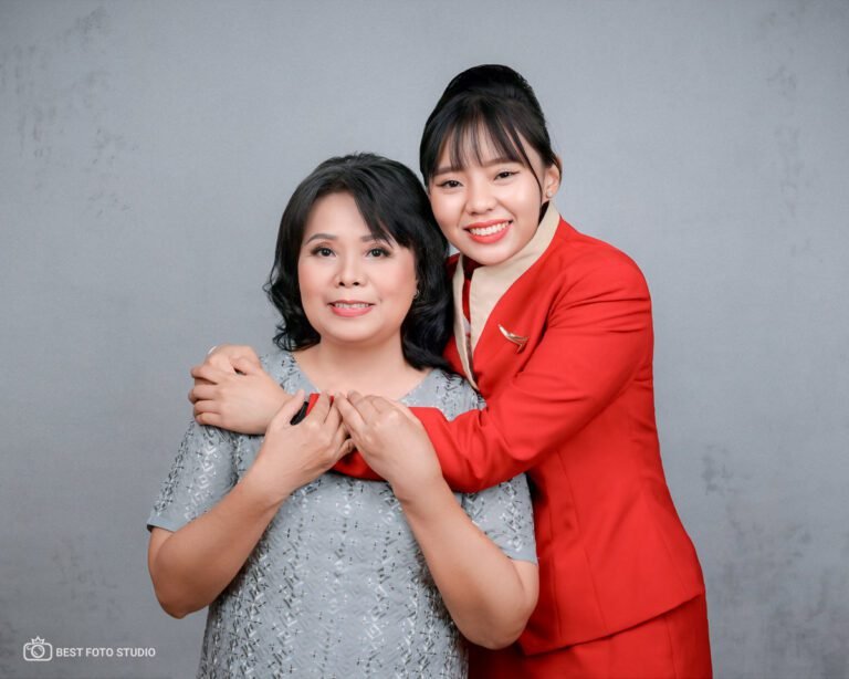foto keluarga senyum .jpg