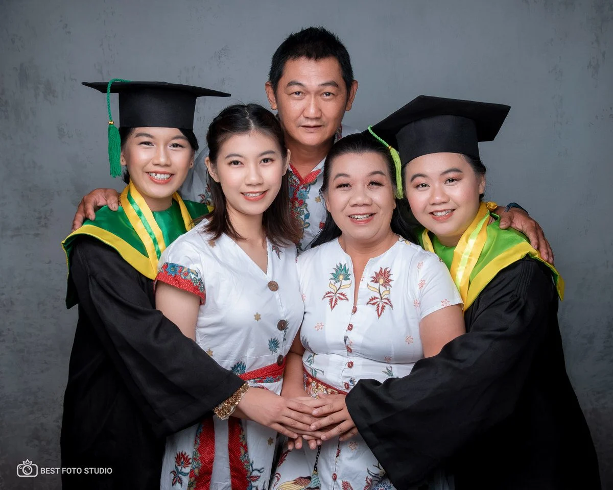wisuda dengan orang tua 55.jpg